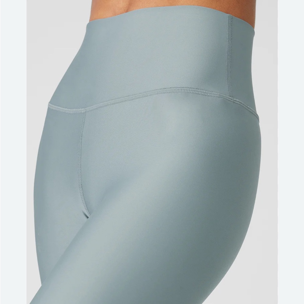 ALO Yoga Airlift 7/8 Light Blue Leggings - Picture 5 of 5
